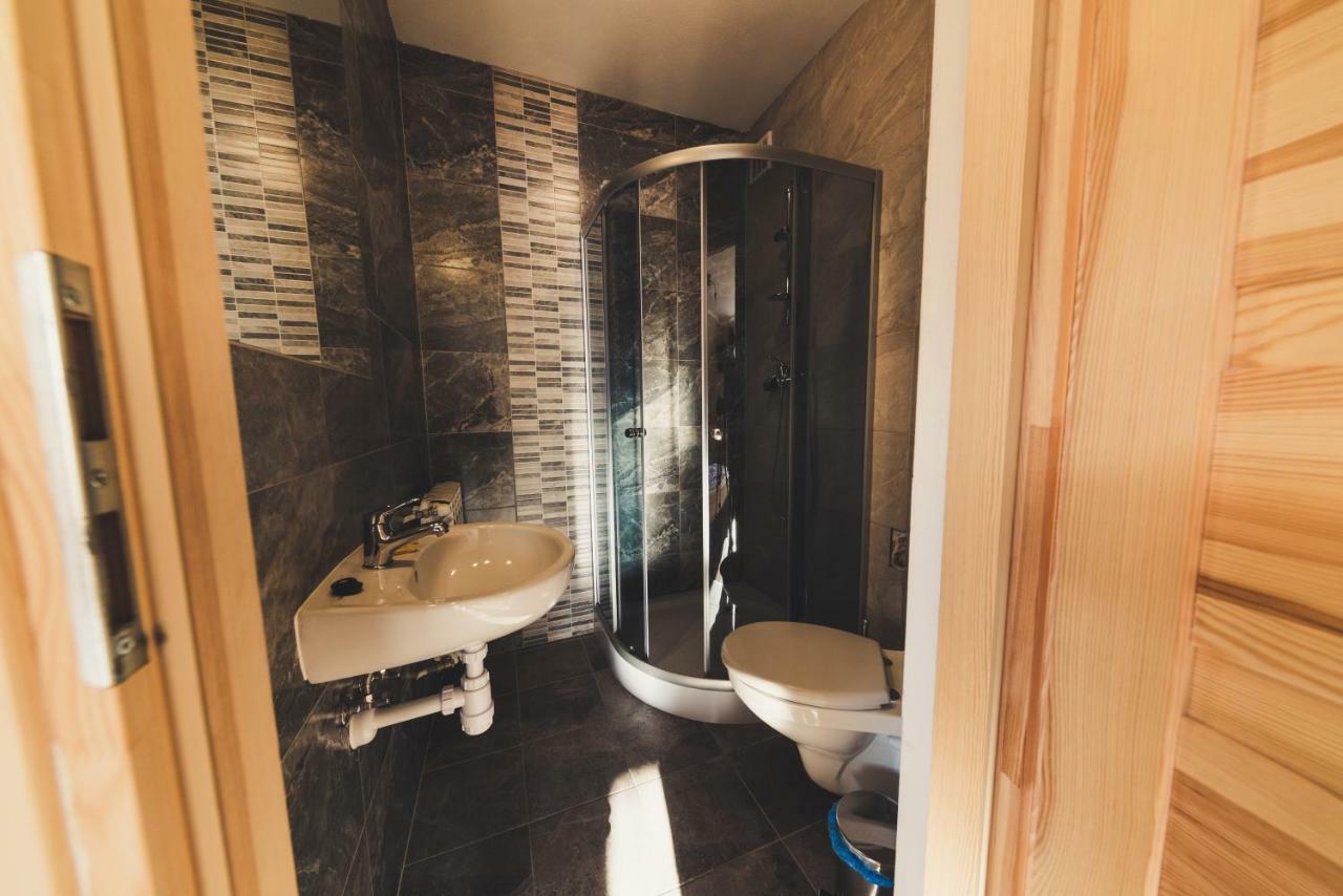 Pokoje I Apartamenty Nad Potokiem Zakopane Extérieur photo